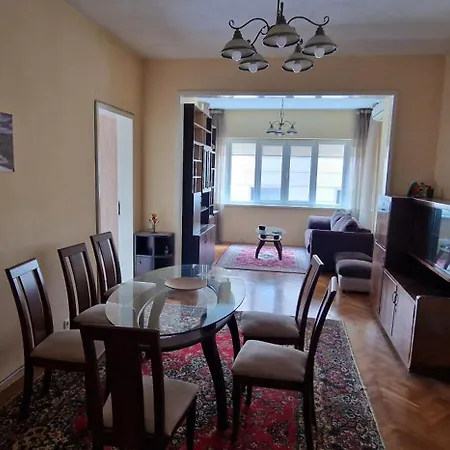 2bd Heart Of Boheme Flat Free Parking *